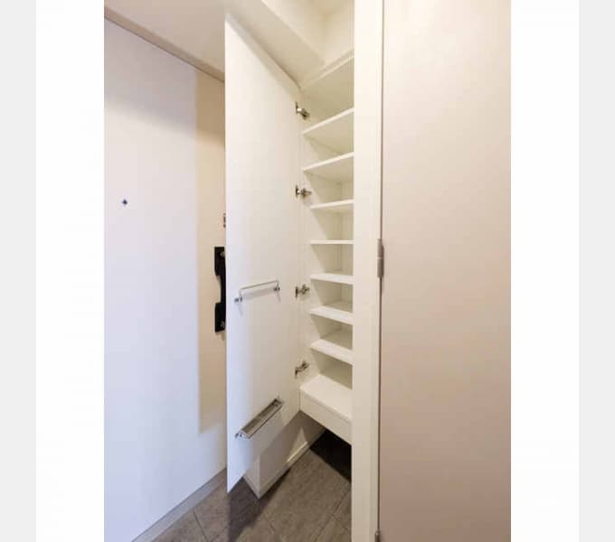 Room image 13