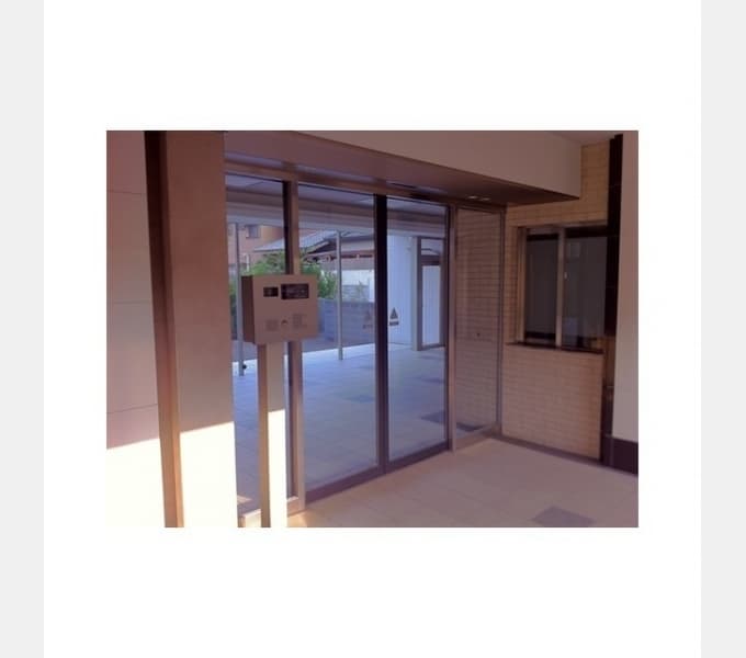 Room image 15
