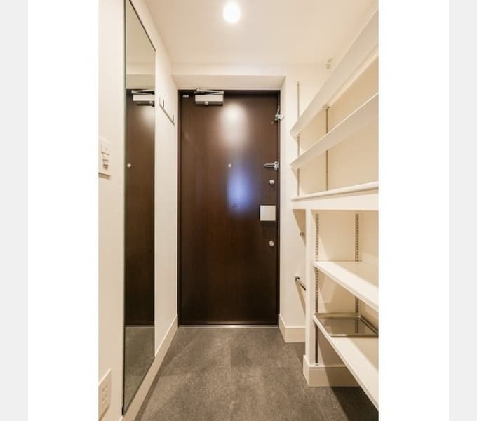 Room image 11