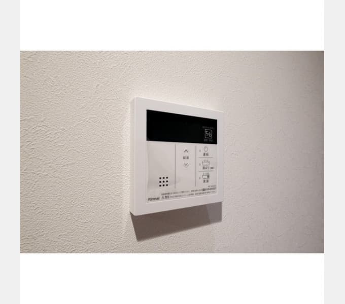 Room image 11