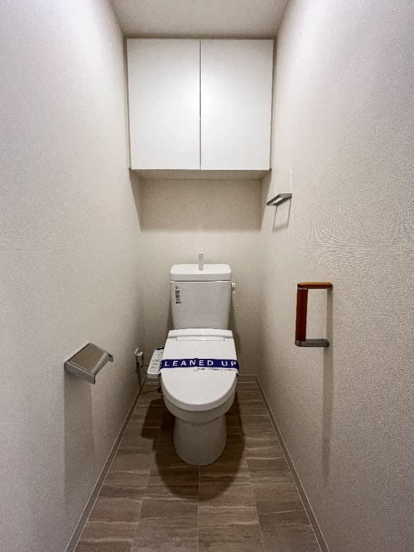 Room image 10