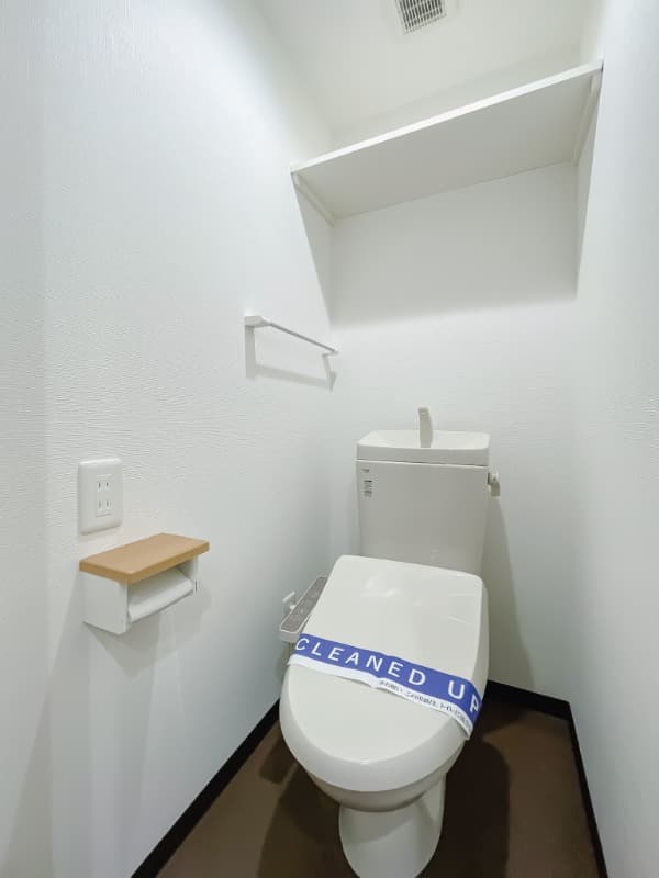 Room image 9