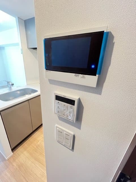 Room image 13
