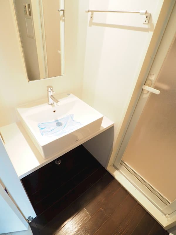 Room image 9