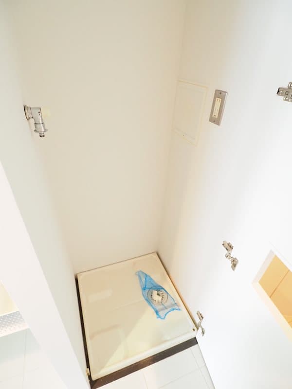 Room image 10