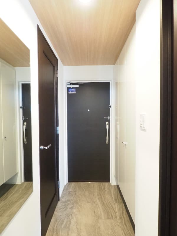 Room image 14