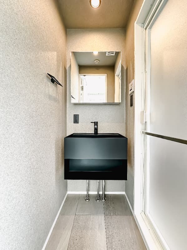 Room image 10