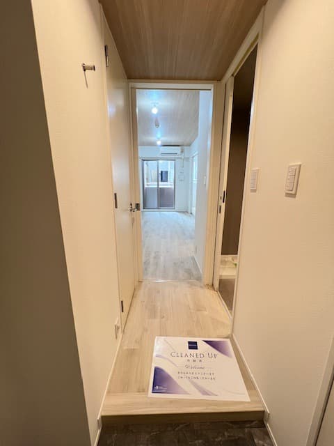 Room image 10