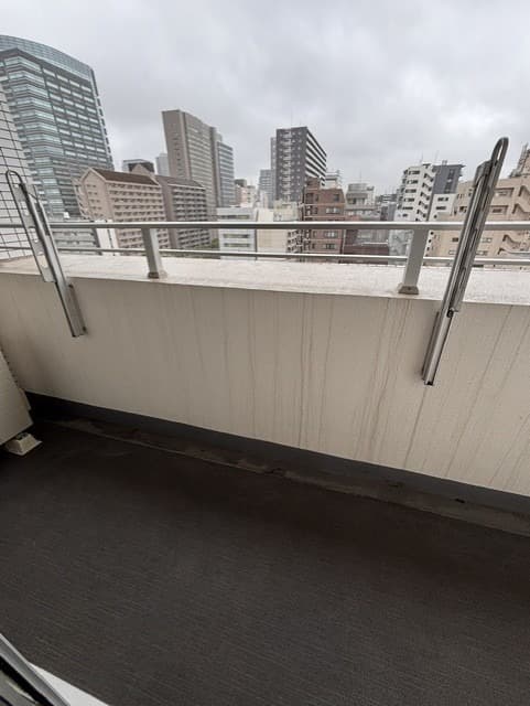 Room image 12