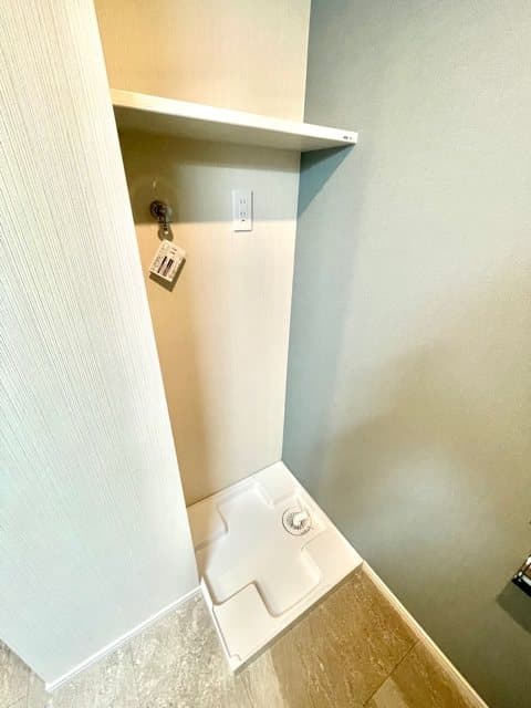Room image 14