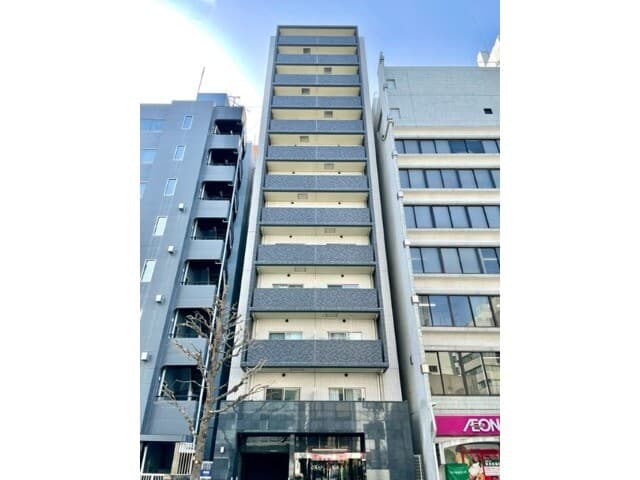 Main exterior of Residia Kanda Iwamotocho II
