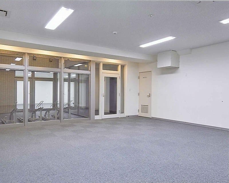 Room image 12