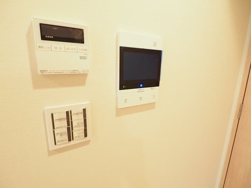 Room image 15