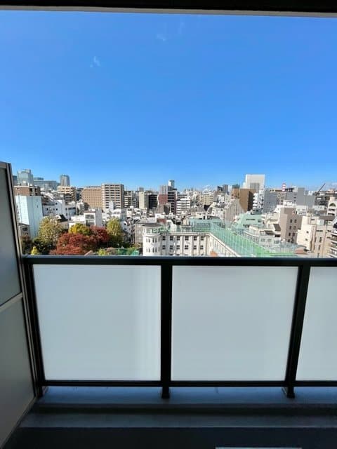 Room image 14