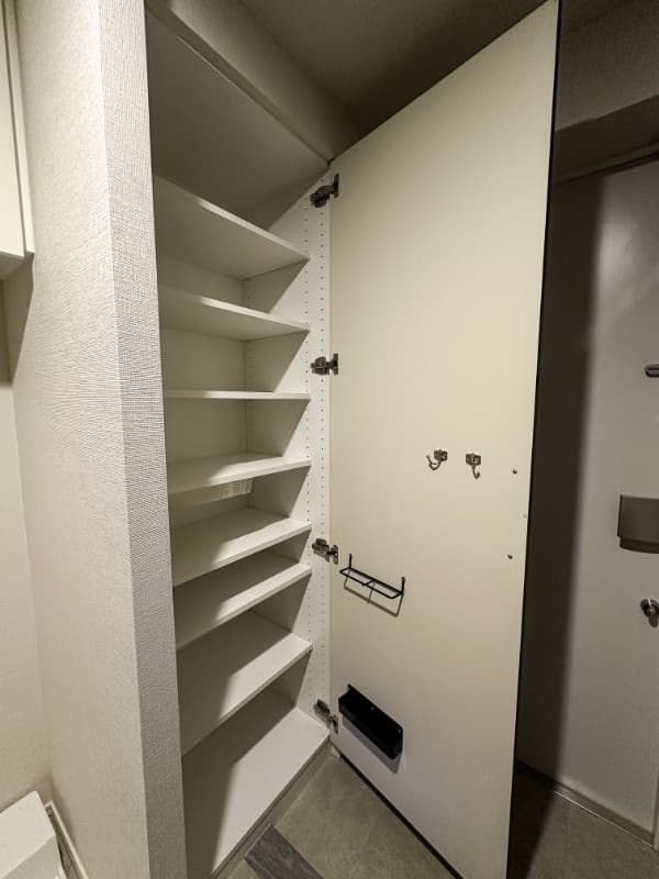 Room image 14