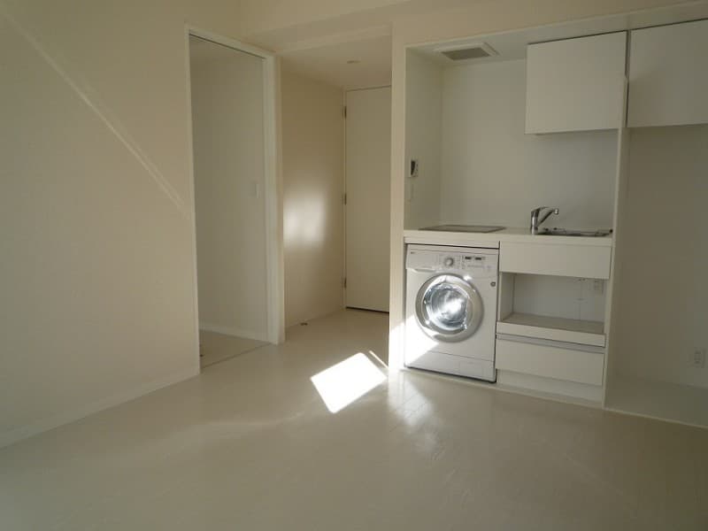Room image 11