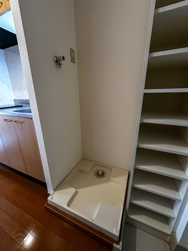 Room image 9