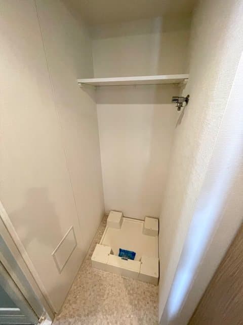 Room image 13
