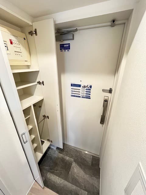 Room image 10