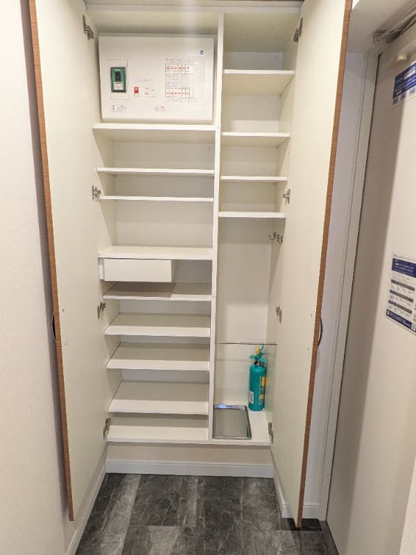 Room image 10