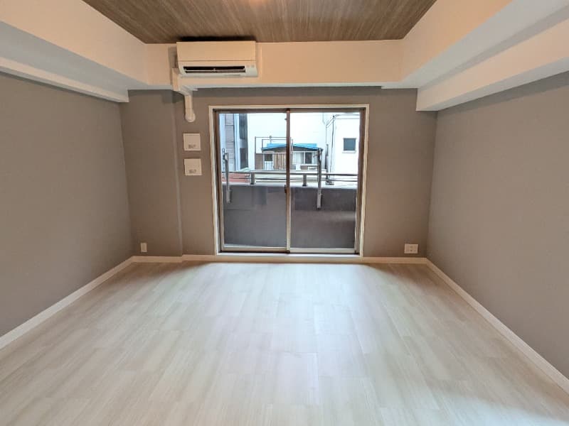 Room image 14