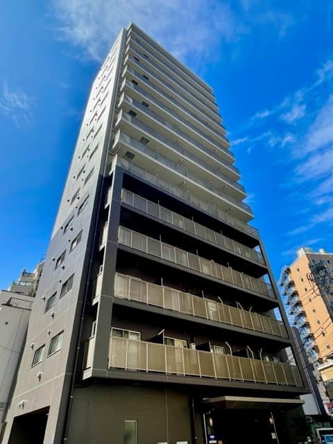 Main exterior of Residia Kamata