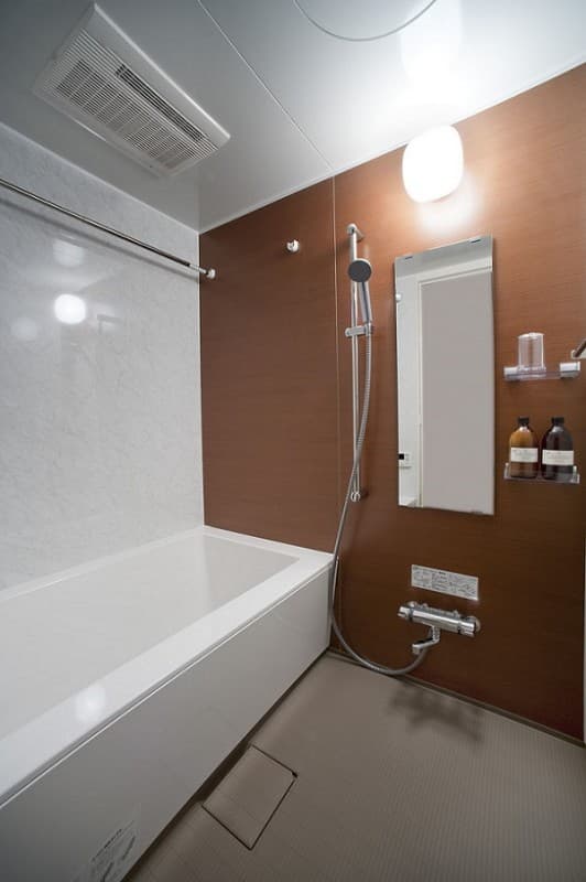 Room image 9