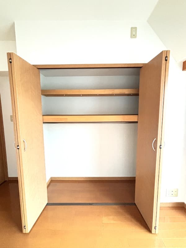 Room image 15