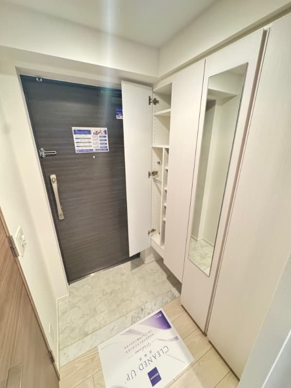 Room image 13