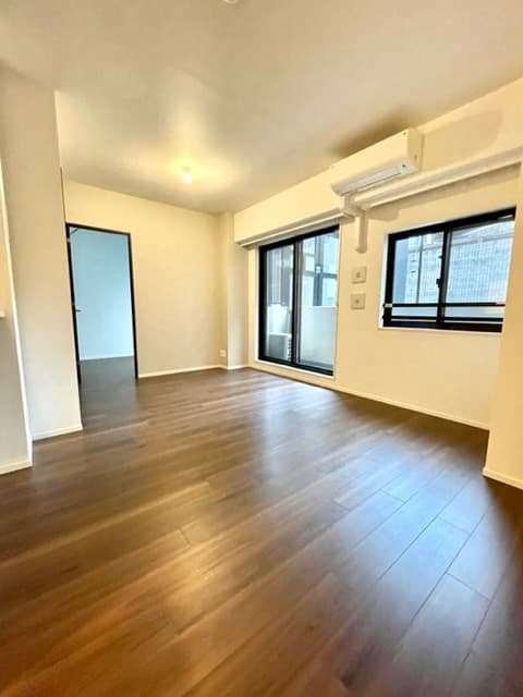 Preview interior of Residia Nishikoyama