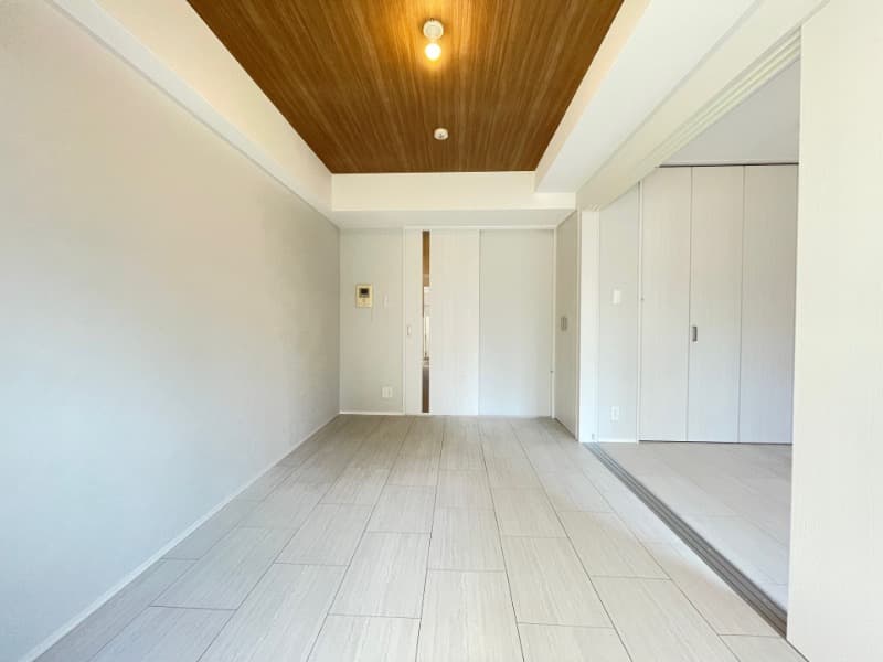 Preview interior of Residia Akihabara
