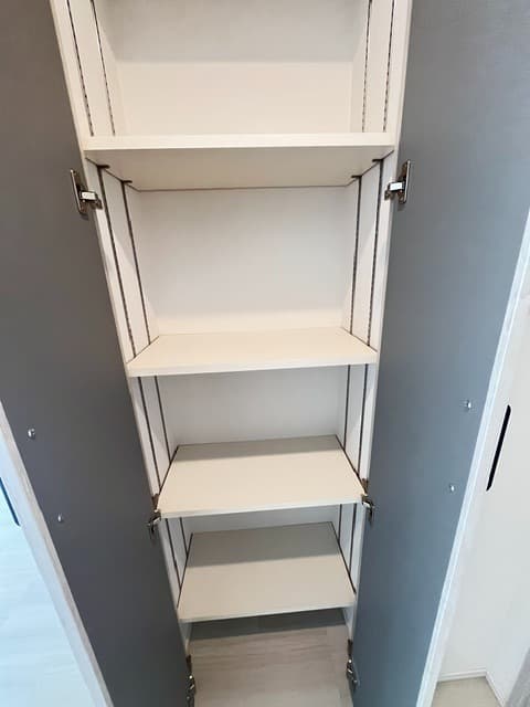 Room image 10