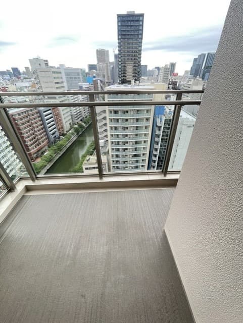 Room image 15