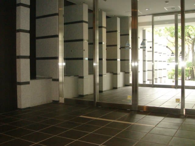 Room image 14