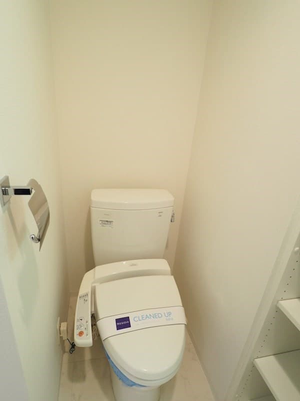 Preview interior of Residia Yotsuya 3-chome