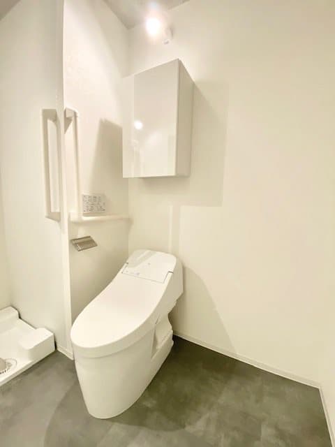 Room image 9