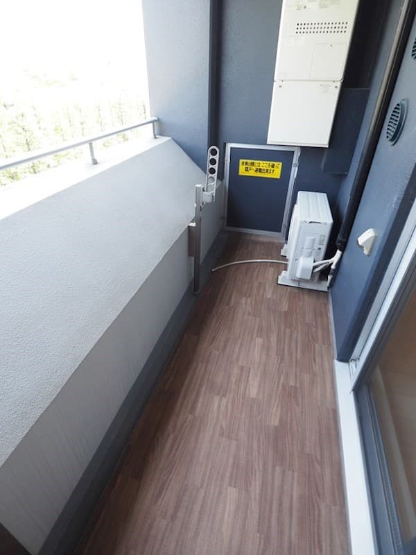 Room image 9