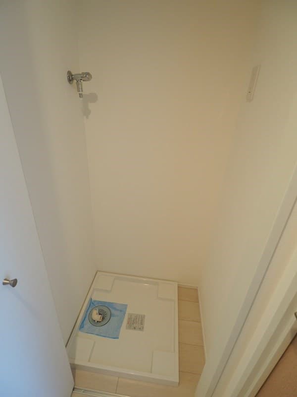 Room image 12