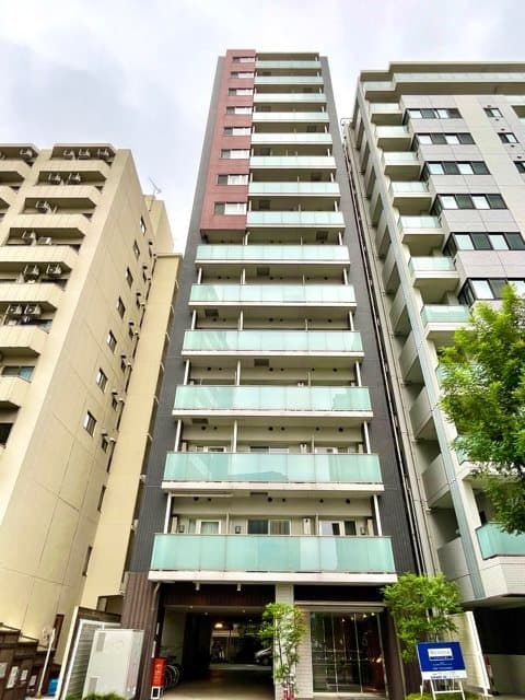 Main exterior of Residia Omori II