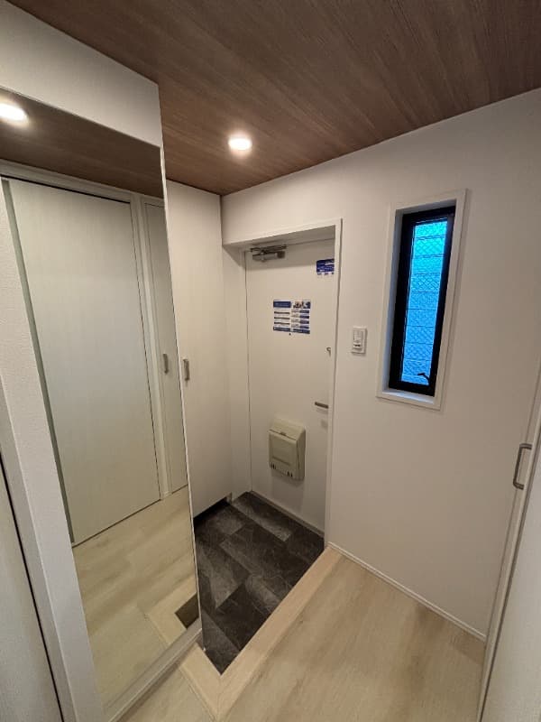 Room image 14