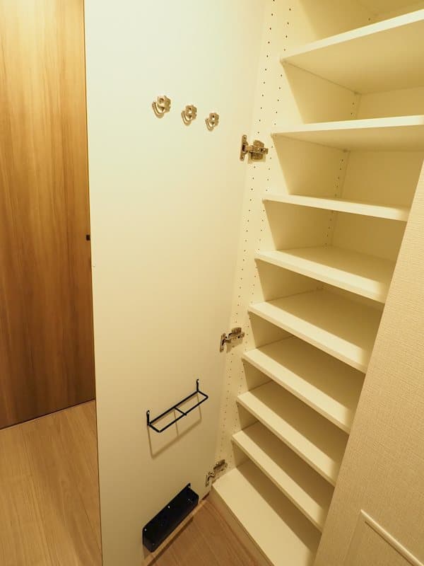 Room image 12