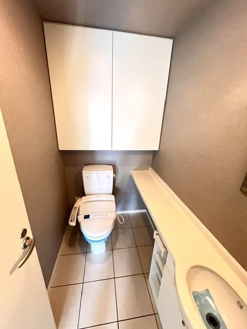 Room image 14