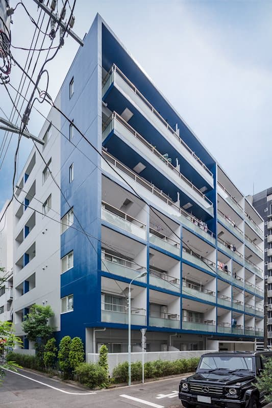 Main exterior of Residia Shinkawa