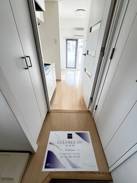 Room image 11
