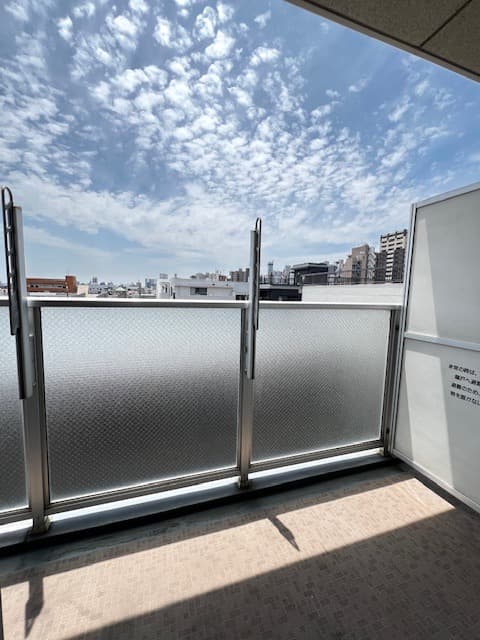 Room image 14