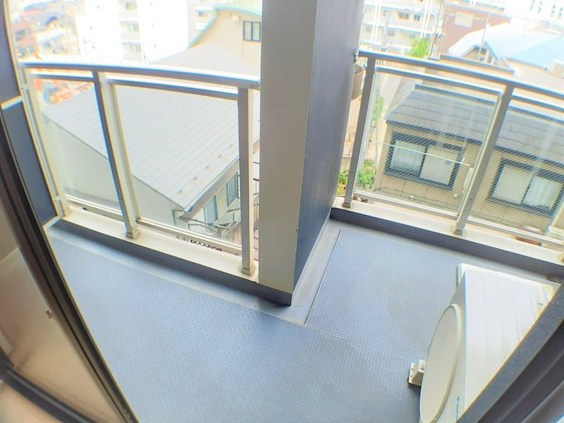 Room image 9