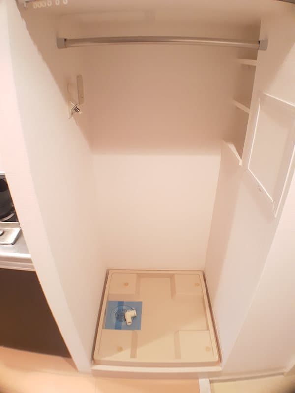 Room image 13