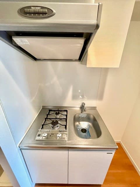 Preview interior of Residia Yotsuya 3-chome