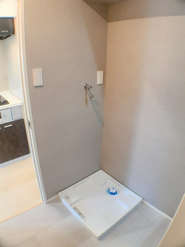 Room image 11