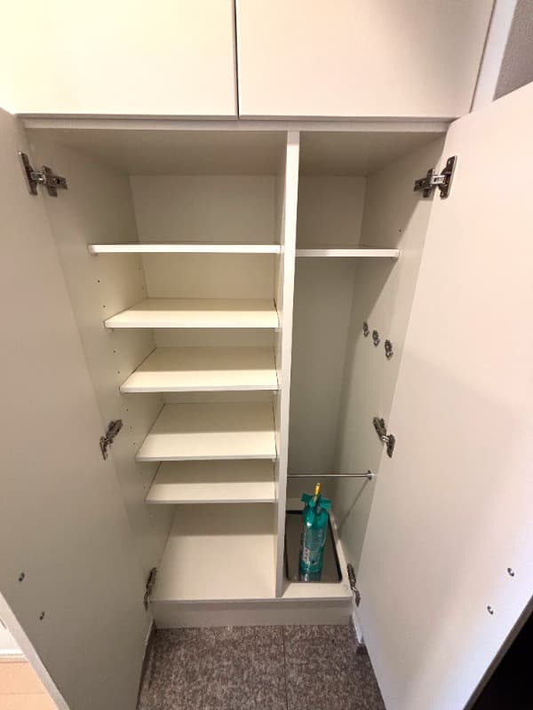 Room image 10